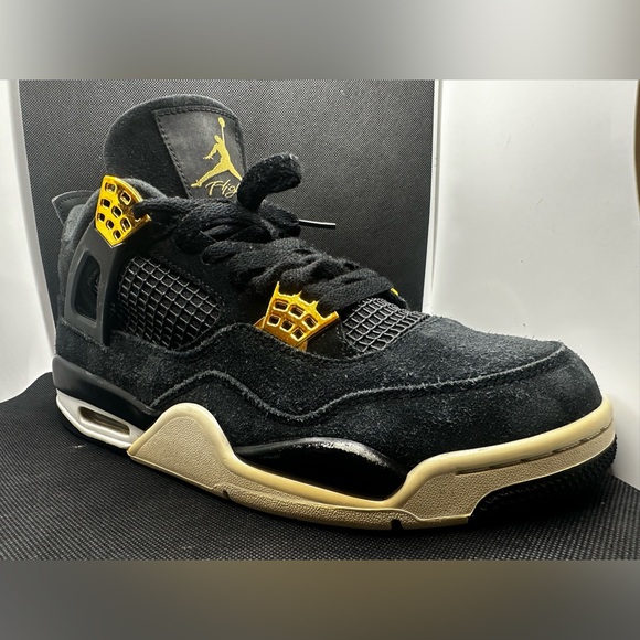 Jordan 4 Retro Royalty (size 9.5) - Picture 6 of 15